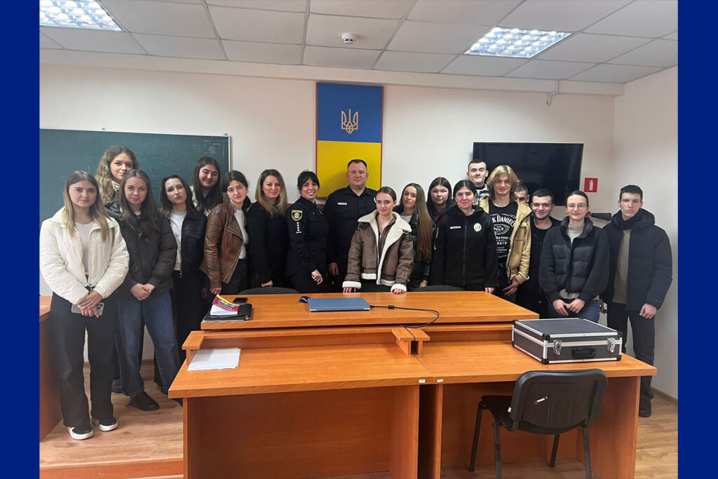 БІНАРНА ЛЕКЦІЯ ІЗ ЗАЛУЧЕННЯМ ПРЕДСТАВНИКІВ ГУНП В ХМЕЛЬНИЦЬКІЙ ОБЛАСТІ